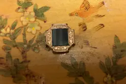 Mourning Jewelry Locket