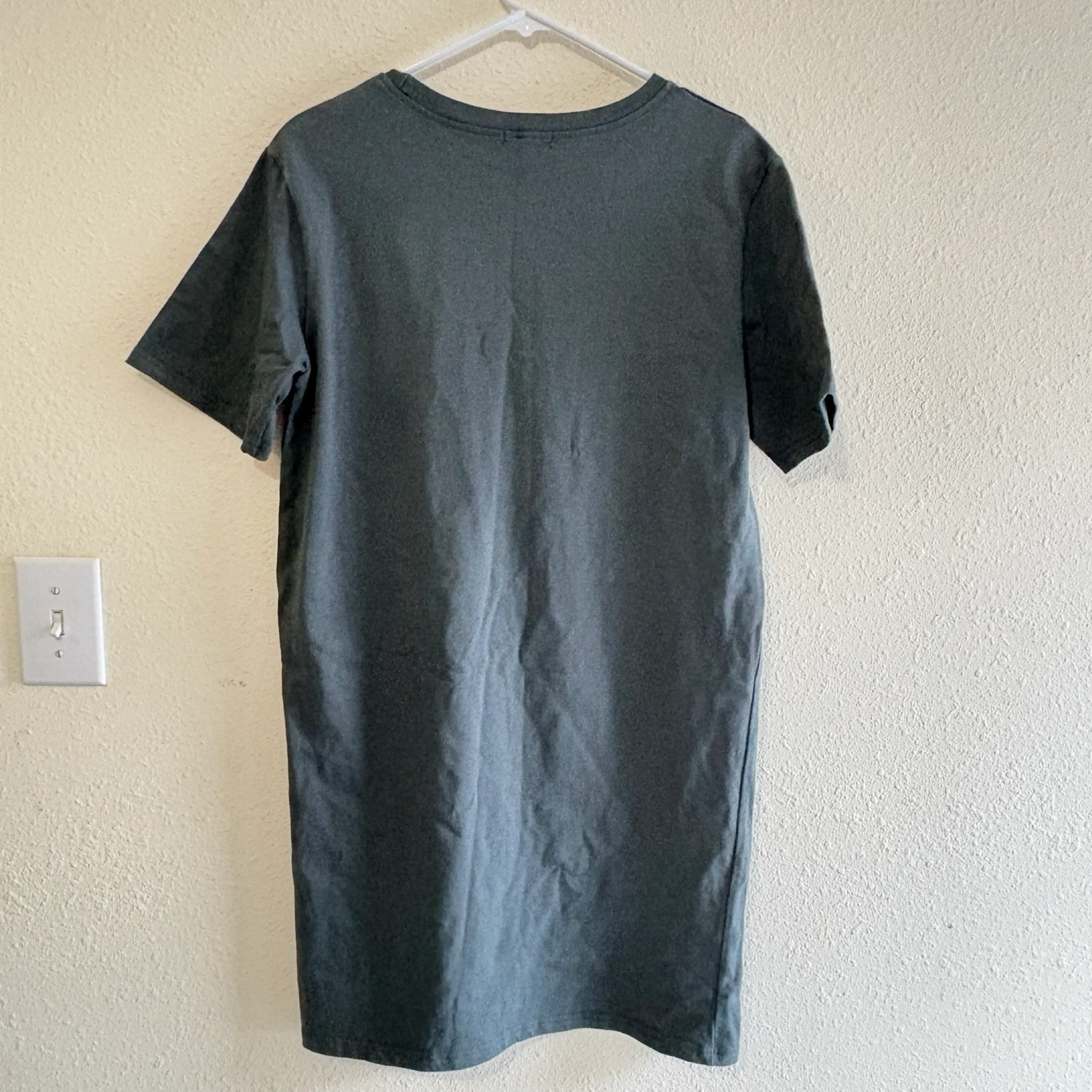 Image 4 of 4