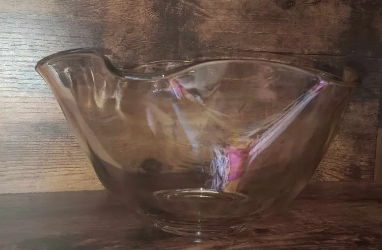 Vintage Clear Glass Ruffles Chips Bowl