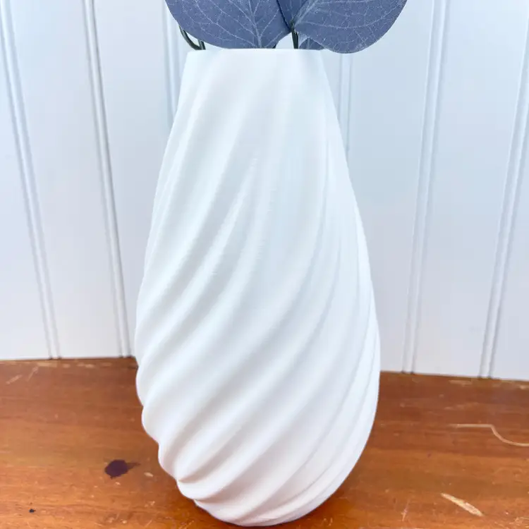 VModern Vase, Dragonscale Flower Vase, Multiple Colors