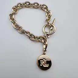 Beautiful Ralph Lauren Goldtone Chain Toggle Bracelet 8” READ