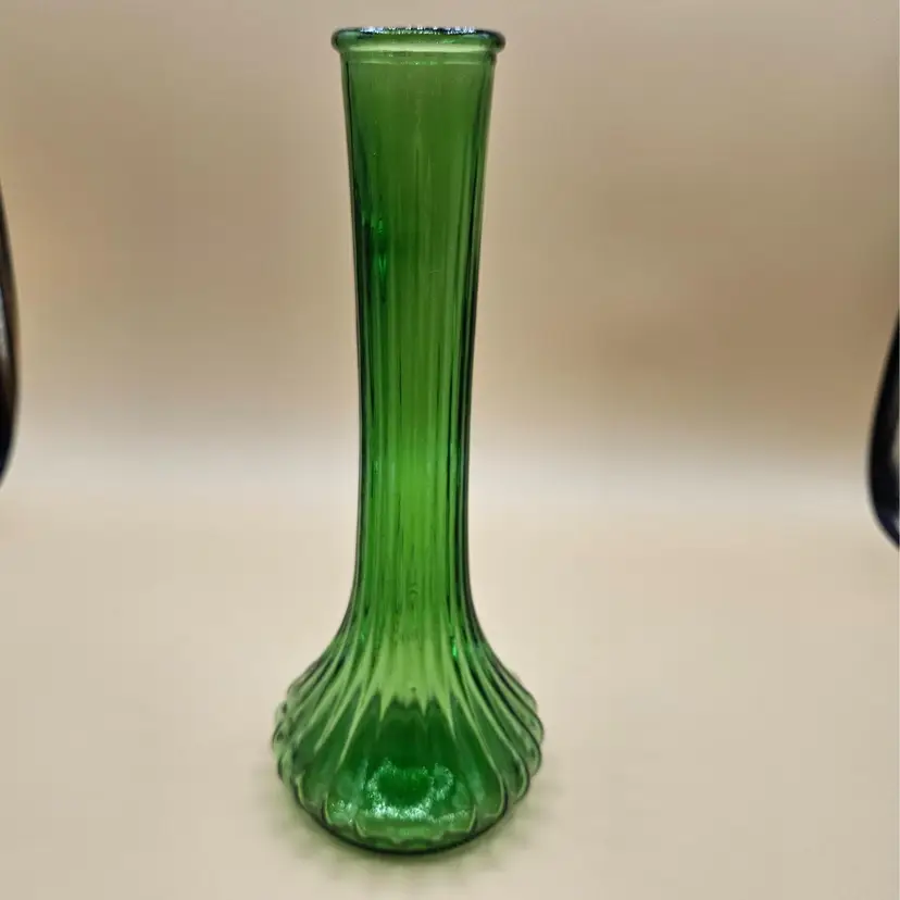 Anchor Hocking 9"H Green Ribbed Bud Vase, Imperfections