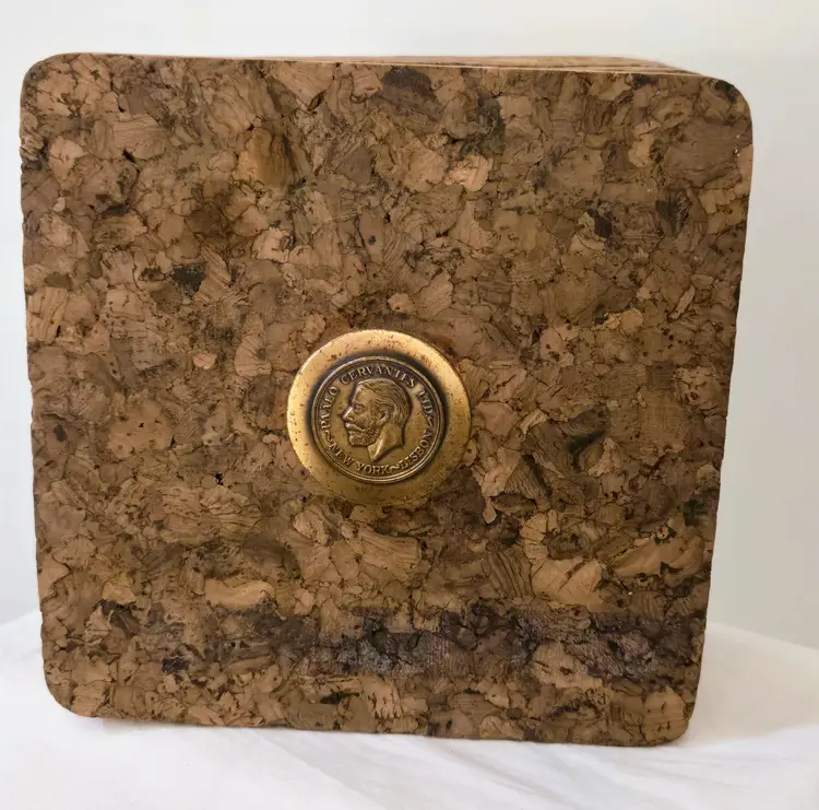 Share Vintage Paalo Cervantes LTD Cork Cigar Box Made In Spain - 6" Square