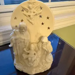 Vintage white Nativity Scene Tea Light Candle Holder Figurine