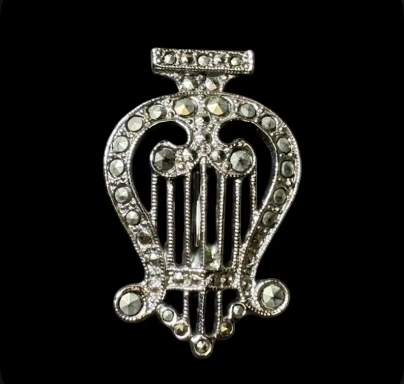 Harp Silver Rhinestone Clear ORA Pin Brooch Lapel Vintage Music Silver Tone 1” Tall