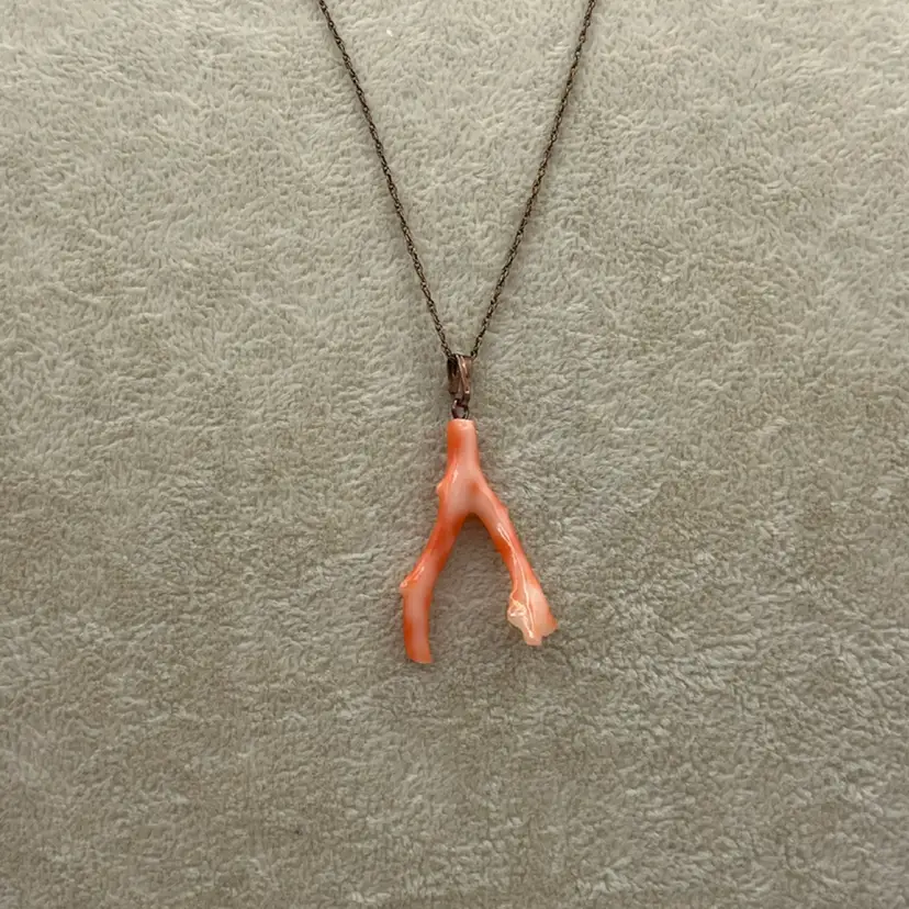 BTT - Vintage Natural Polished Coral Necklace Gold Tone - About 19”