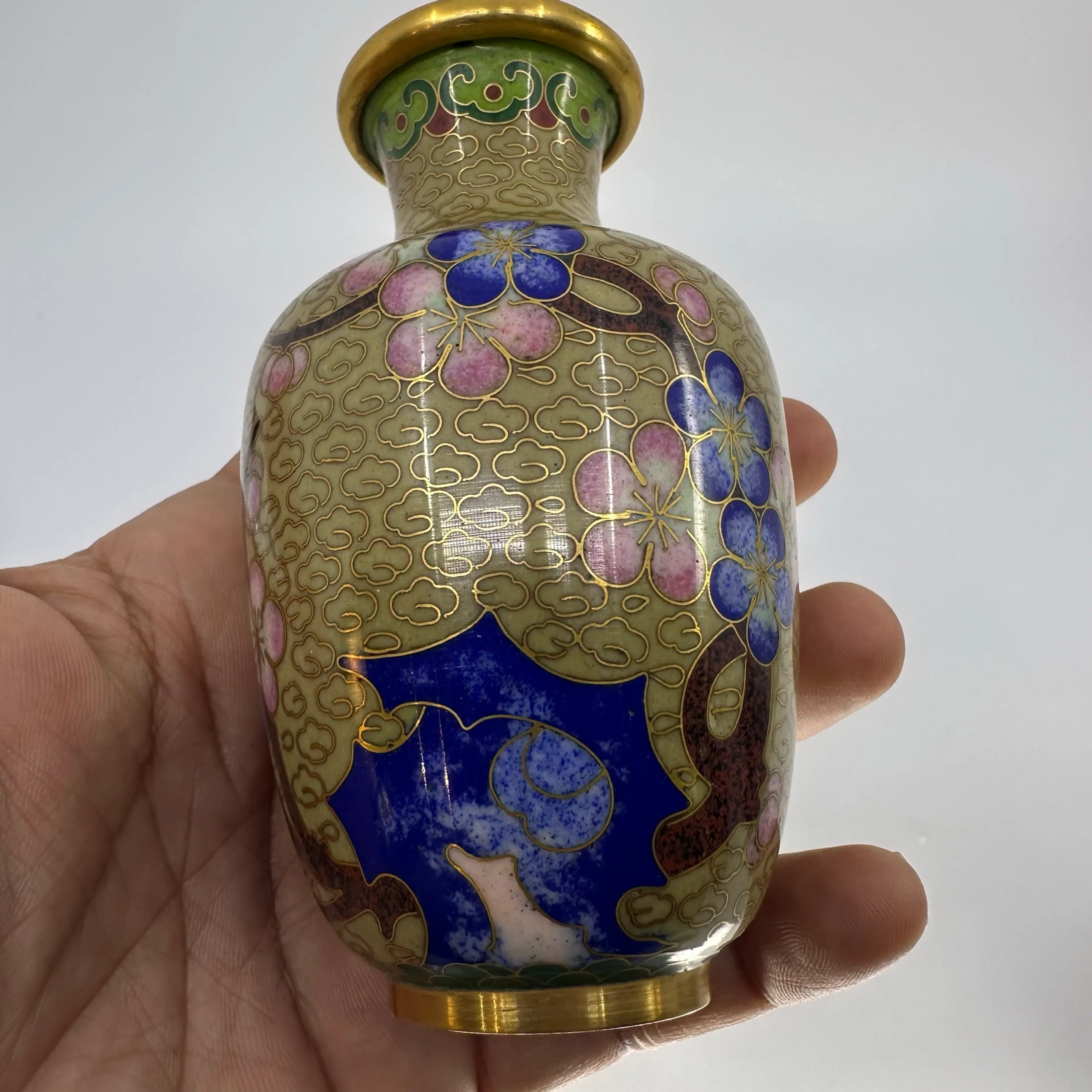 Image 1 of 4