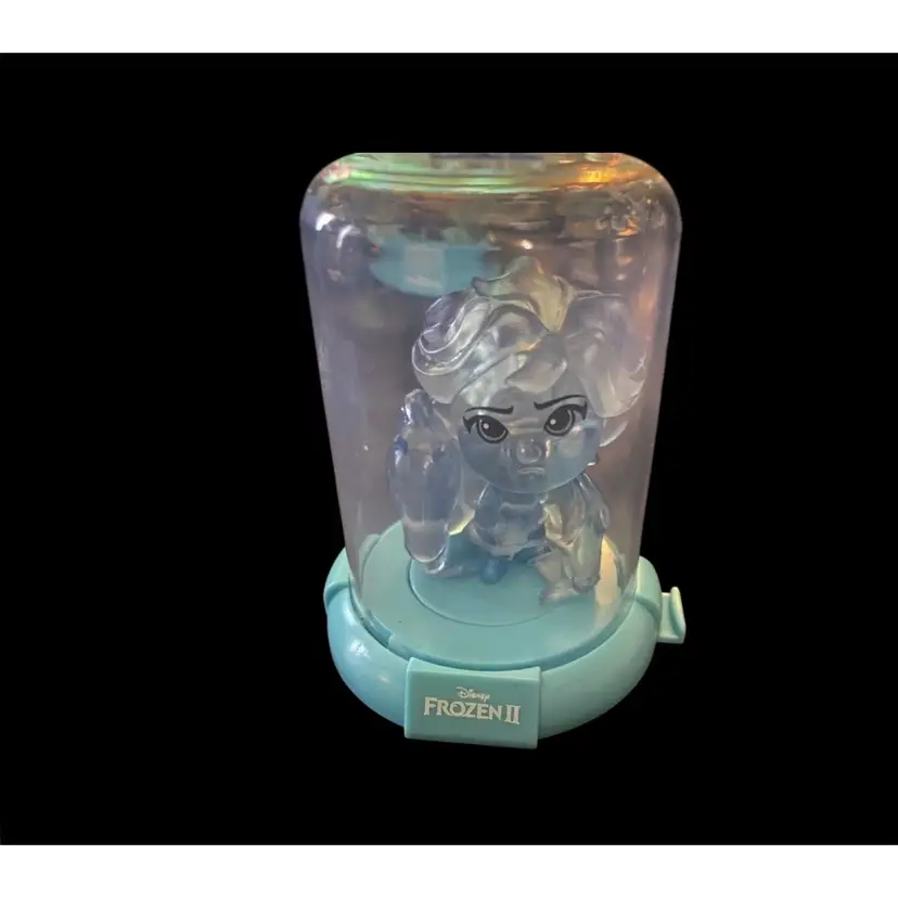 #16 - 2018 Disney Domez Figure As Pictured ( 3" Tall)