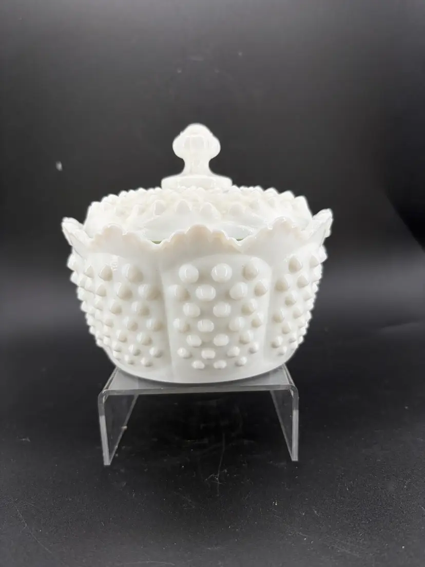 VINTAGE FENTON HOBNAIL MILK GLASS LIDDED CANDY DISH