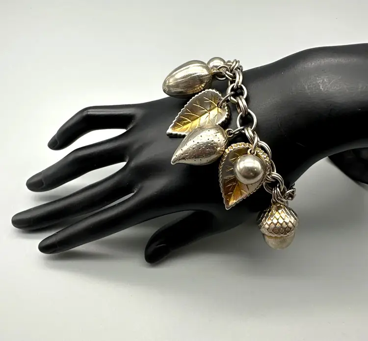 Vintage Chunky Bracelet 1950s With Leaf Acorn Peanuts Walnuts Mix Silver Tone