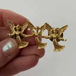 Vintage three angels gold tone cluster pin brooch