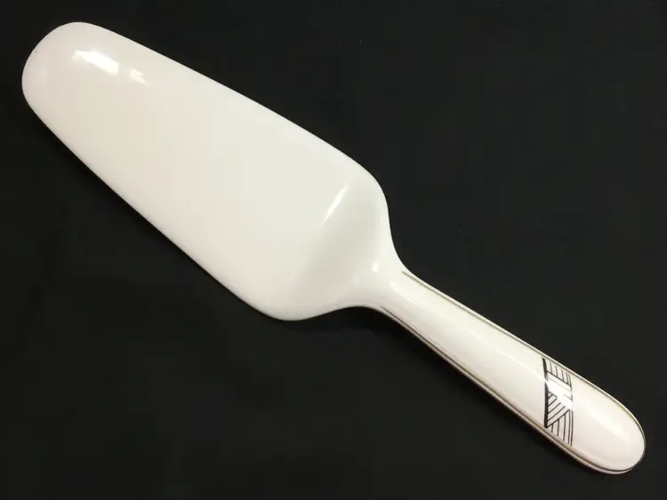 Fine bone china, Christopher Stuart, cake server, Art Deco detail