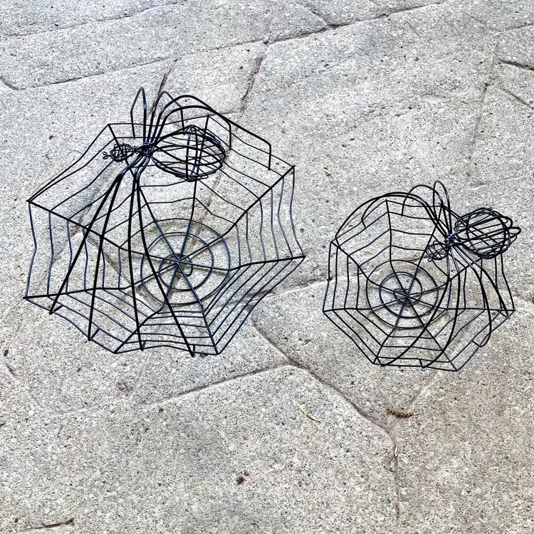 Two Black Spider Web Halloween Wire Baskets for Candy Apples Treats SPOOKY DECOR