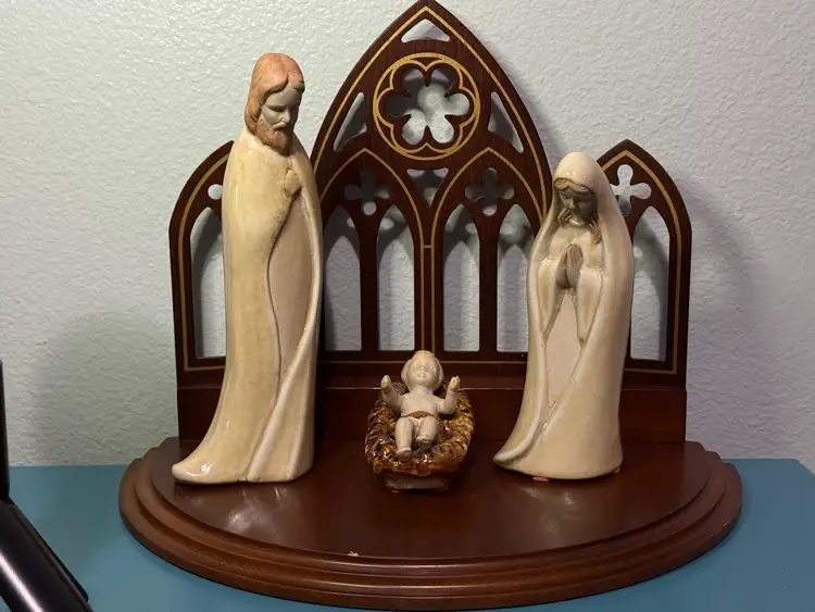 Vintage Porcelain Nativity Set with Gothic Wooden Backdrop