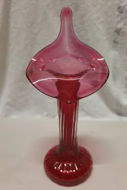 Vintage Canada Art Glass Cranberry Jack-in-the-Pulpit Vase Rare