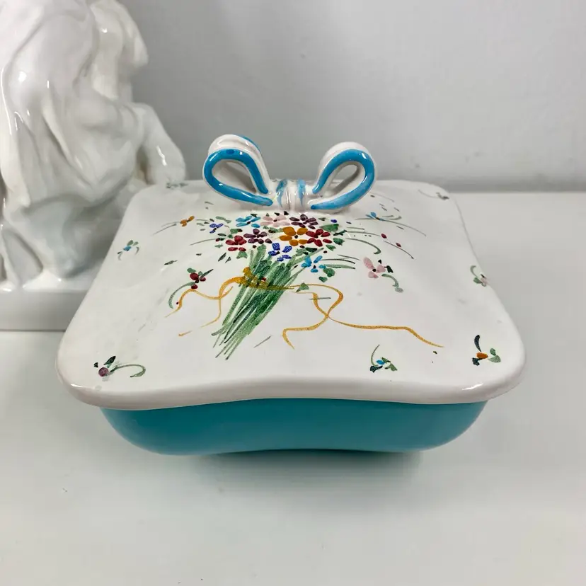 ITALY Hand Painted TRINKET BOX + LID Flowers & Ribbons & Bows VTG ITALIAN Chic