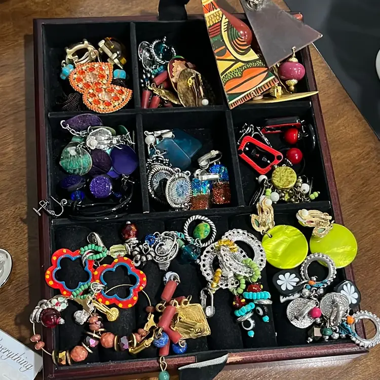 Buyers Choice- 2 Pair Clip Earrings- No Card