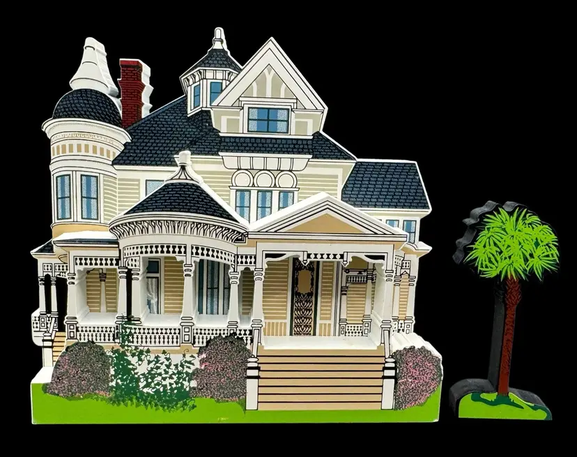 Sheila's Collectibles Historical Pillow Thompson House Helena Arkansas Figurine