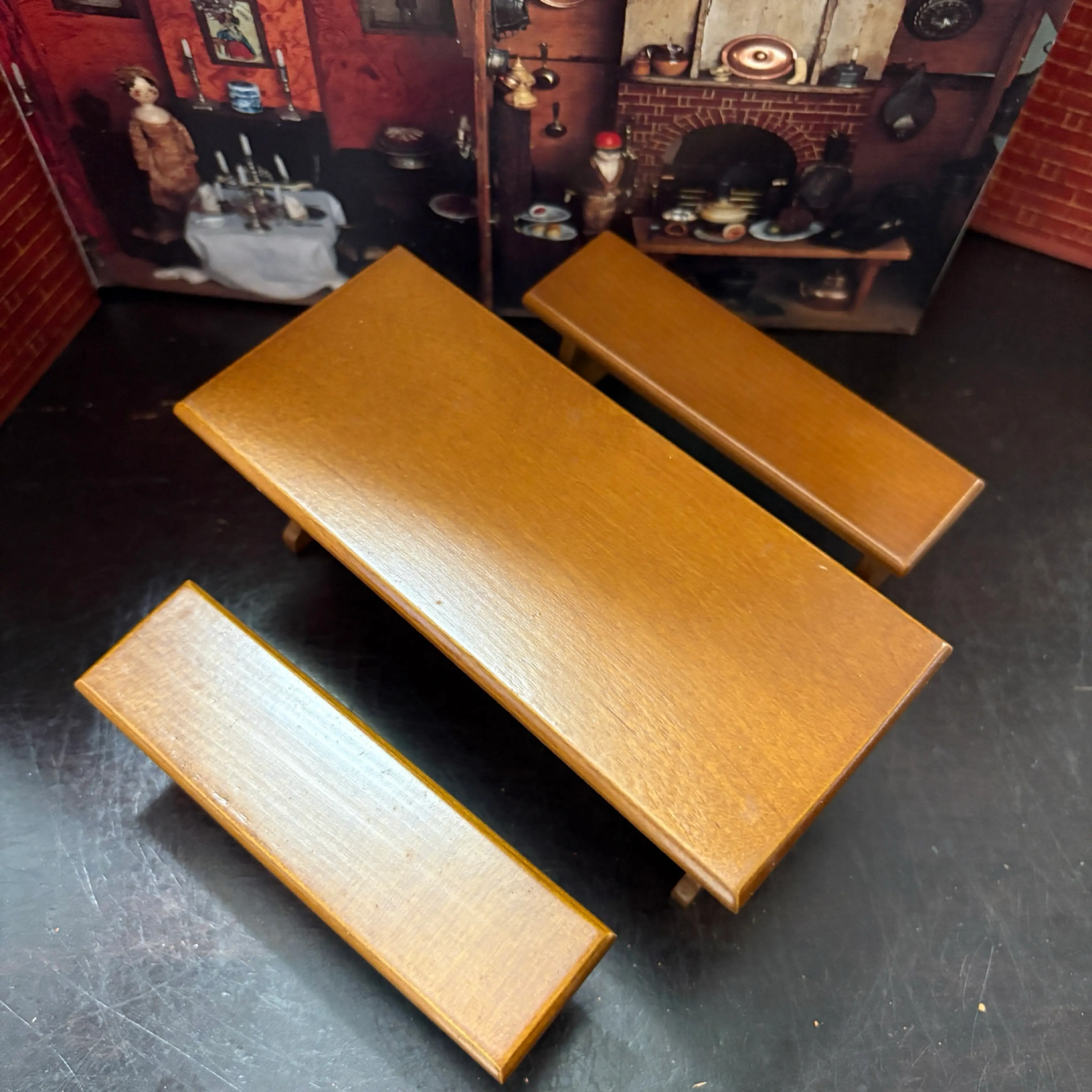 Image 2 of 6
