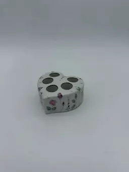 Vintage Vanity Hear Shape Lipstick Holder Ceramic Pastel Flowers 4” X 4”