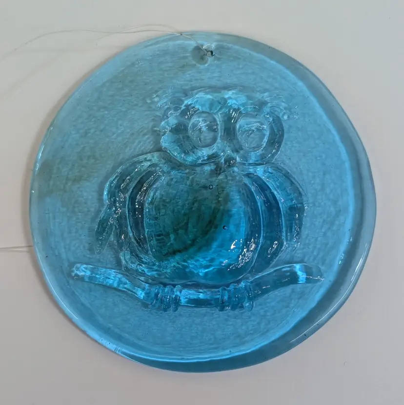 Vintage Brilliant Blue Owl Suncatcher Glass Round Disk Textured Raised Ornament