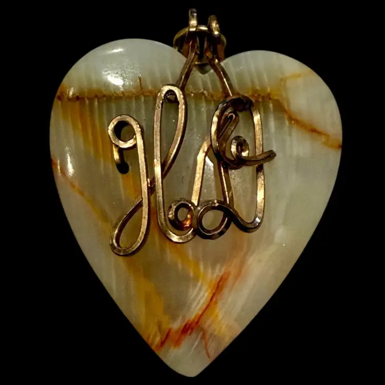 Vintage MCM Gold Wire Wrapped Agate Stone Heart Pendant H. D. Initials