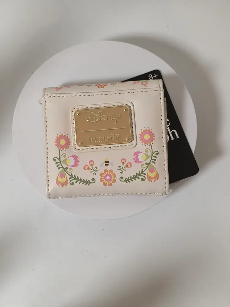 Disney Loungefly Winnie The Pooh Floral 3 Fold Wallet NWT Cream Pink Green Color