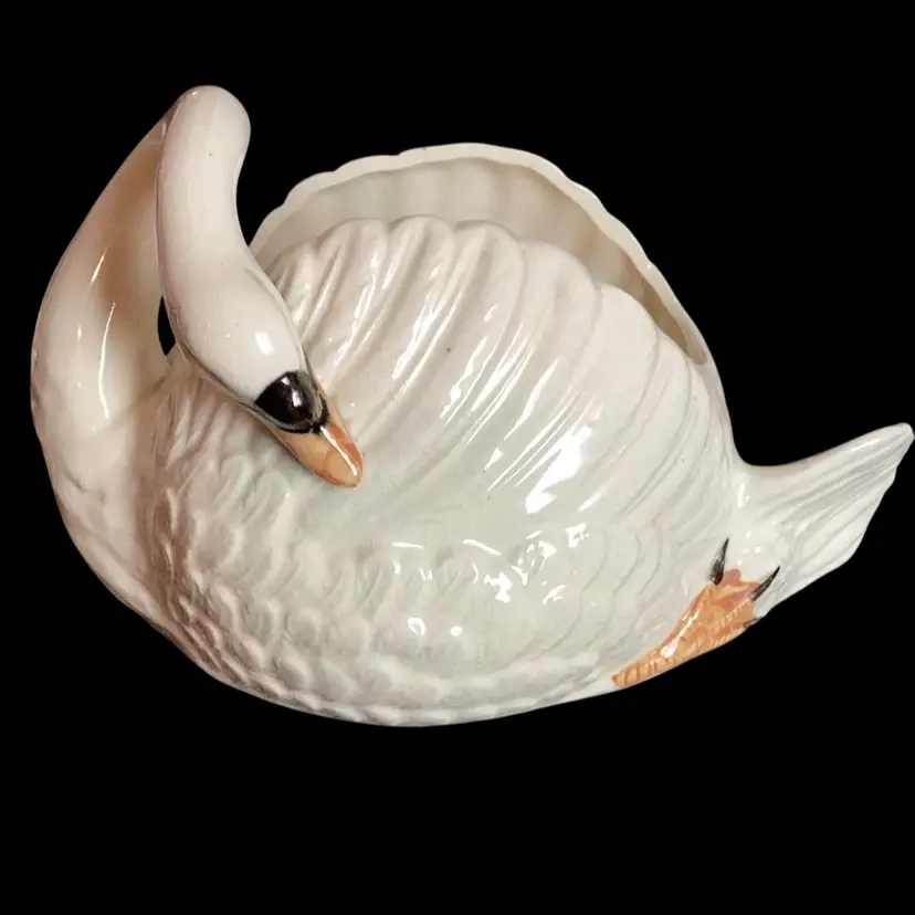 Vintage Swan Planter/Napkin Holder. Made In Japan 1950-60s   7.75 X 5.5 Inches