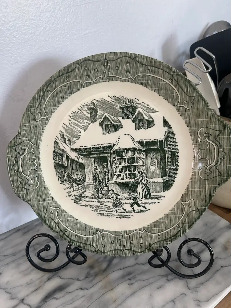 The Old Curiosity Shop Cake Plate