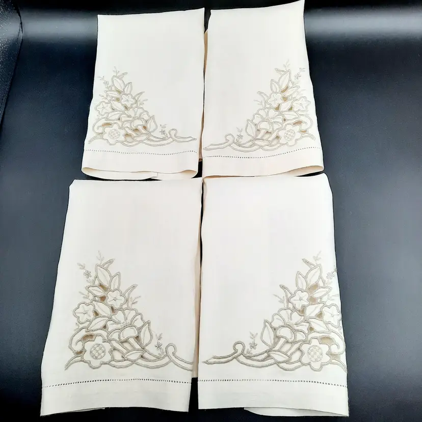 Vintage Linen Napkins Embroidered Floral Cutout Set Of 4 Beige Tan