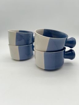 #10 Set Of 4 Two Tone Soup Bowls With Handles