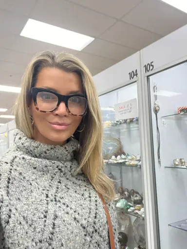 Live At A New Antique Mall. Join Me