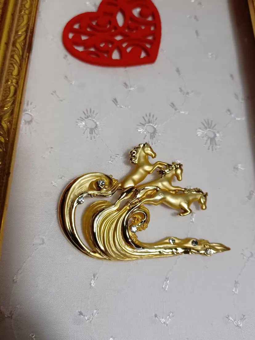 Vintage AJC wild horses brooch with rhinestones