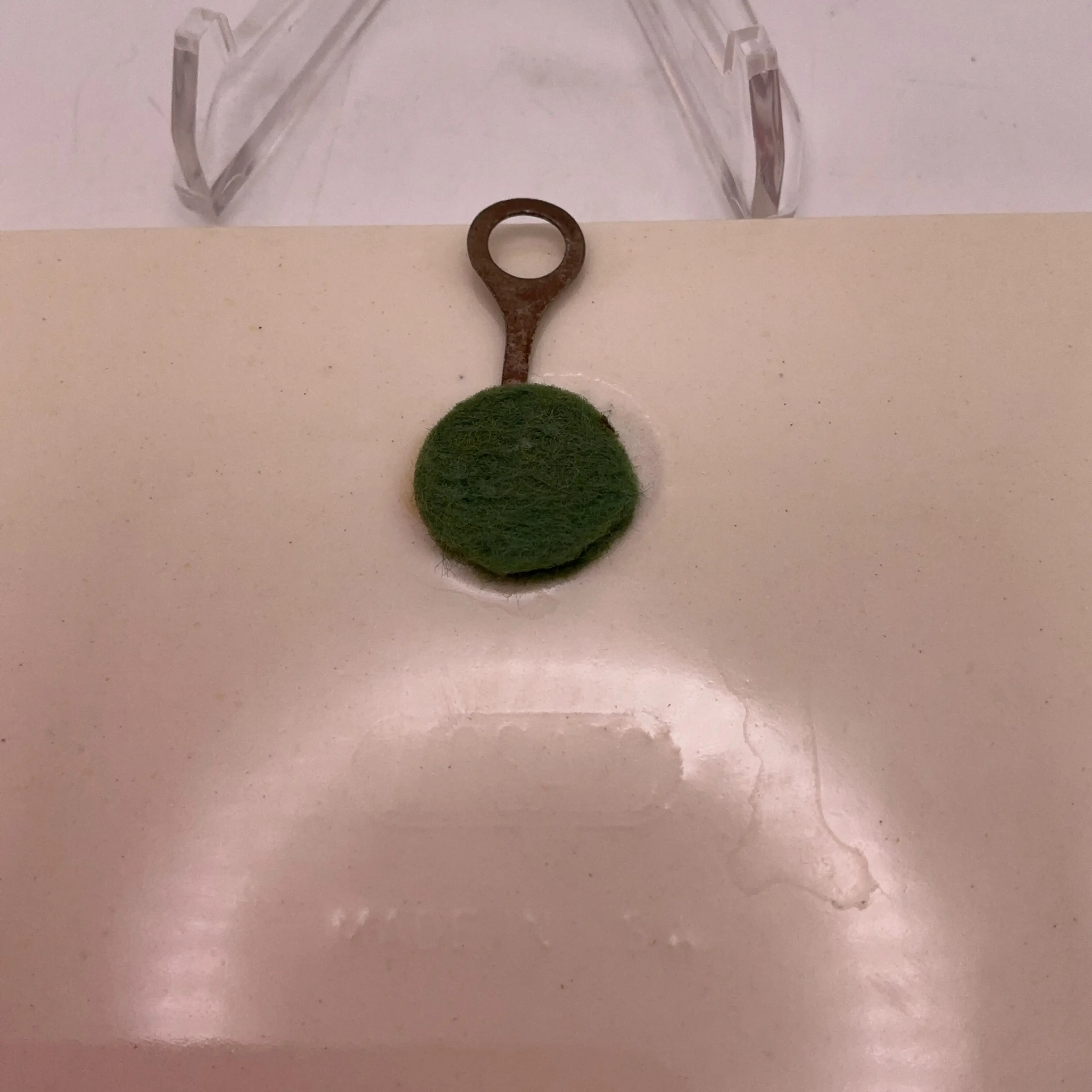 Image 3 of 4