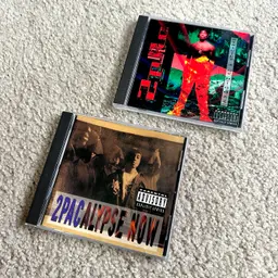 Lot of Two 2PAC CDs Hip Hop Rap Original Gangsta OG 2PACALYPSE NOW, STRICTLY 4..