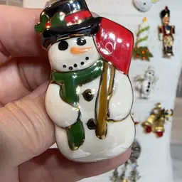 Handmade Frosty Brooch