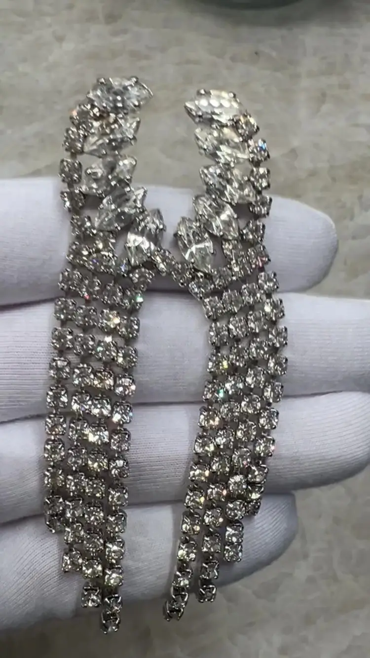 Vintage ICY Clear Marquise Rhinestone Silver Tone Pierced Dangle Earrings #F-6
