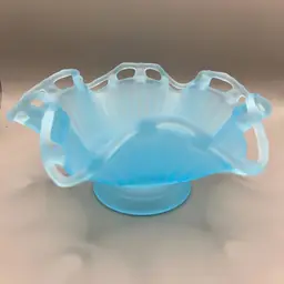 Vintage Westmoreland Blue Satin Glass Open Lace Ribbed Sides Footed Console Bowl 8”