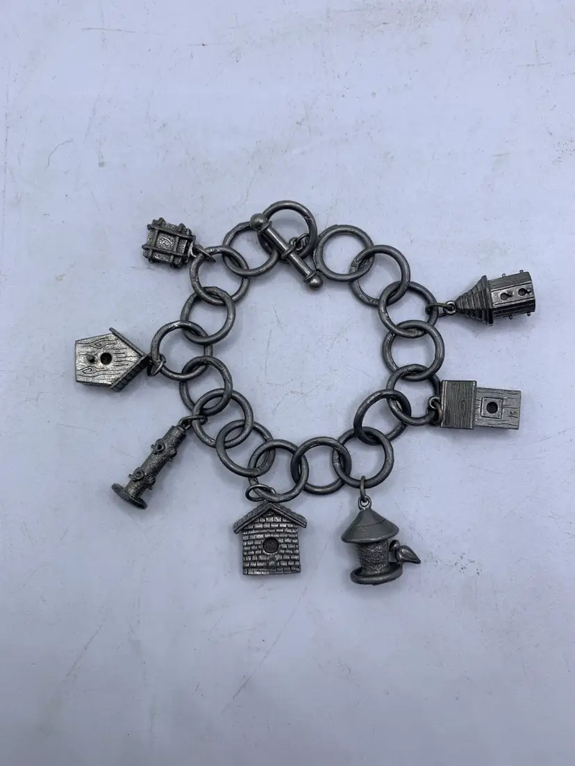 Jim Clift Birdhouse Bird lover Bird Feeder charm bracelet pewter silver toned