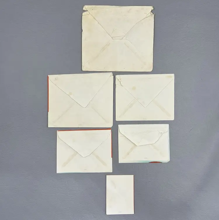 Vintage Valentine Greeting Card Anthropomorphic Bears Nesting Style 1940s USA