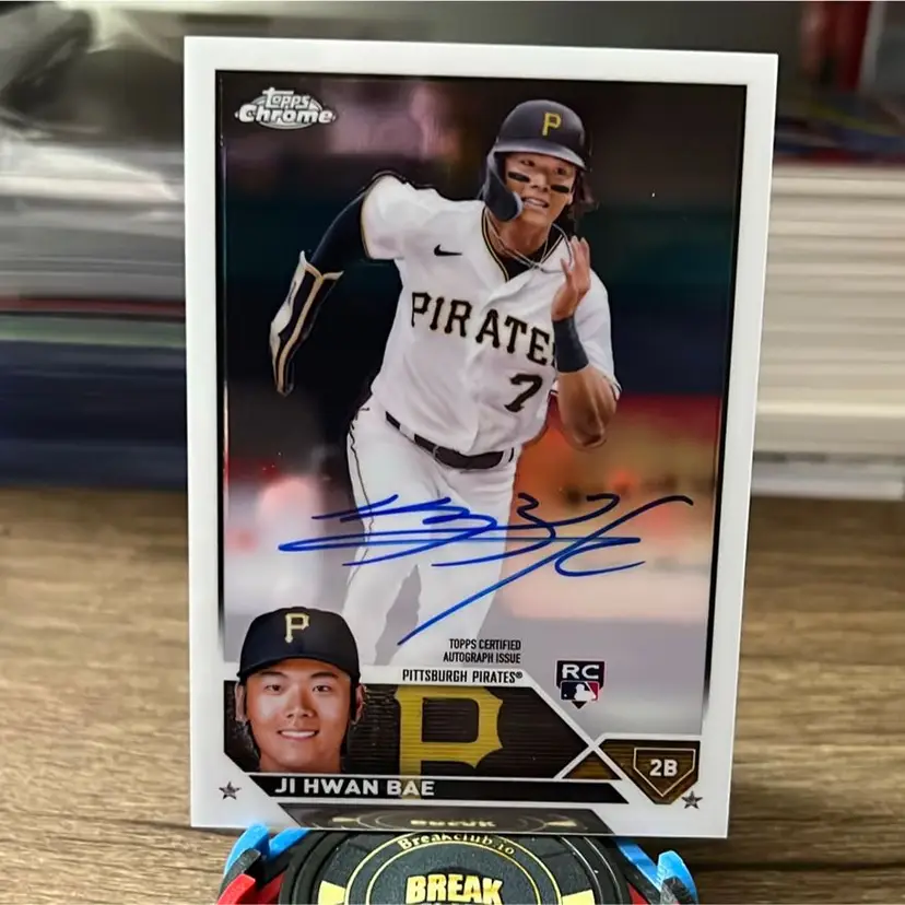 Ji Hwan Bae 2023 Topps Chrome Rookie Auto RC Pittsburgh Pirates