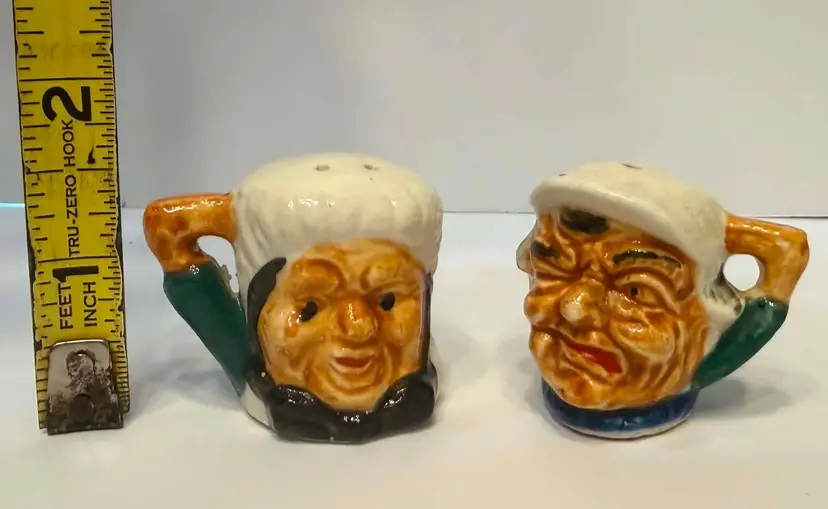 Vintage Toby mug-style Salt & Pepper Shakers