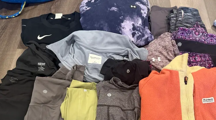 75pcs Women’s Athletic Box Whatnot