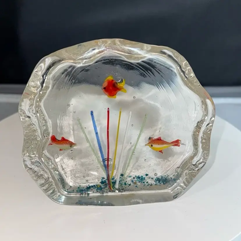 Vintage Aquarium Paper Weight