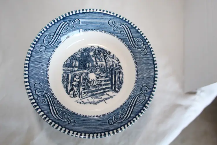 Set of 8, Royal Currier and Ives Berry/Fruit Bowls 5 1/2", The Old Farm Gate