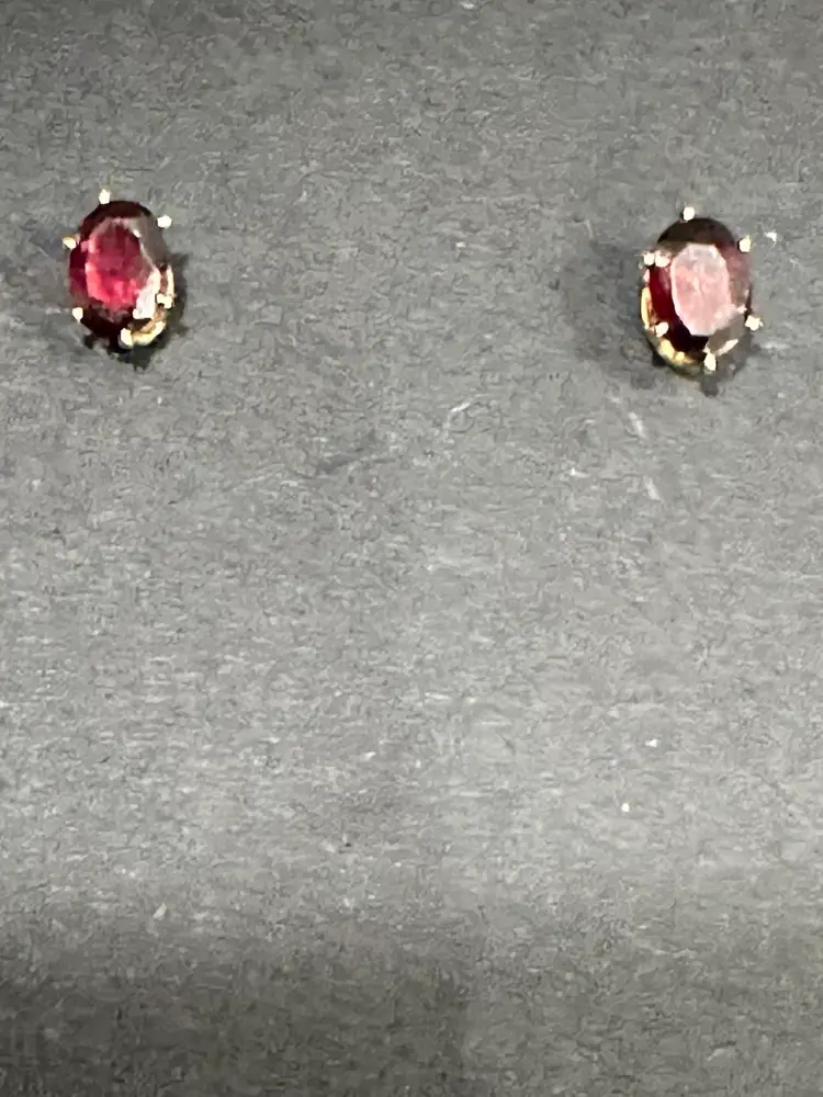 Gold-tone  Red Oval Stud Pierced Earrings