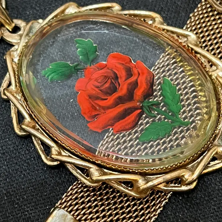 Vintage Goldtone Mesh Red Rose Intaglio Bracelet With Matching Necklace And Clip On Earrings