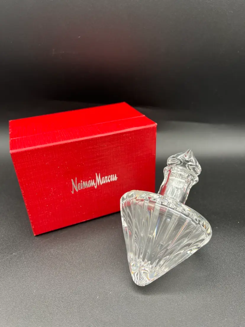 Neiman Marcus 95th Anniversary Led Crystal Perfume Bottle In Original Box 5.5”x 3”