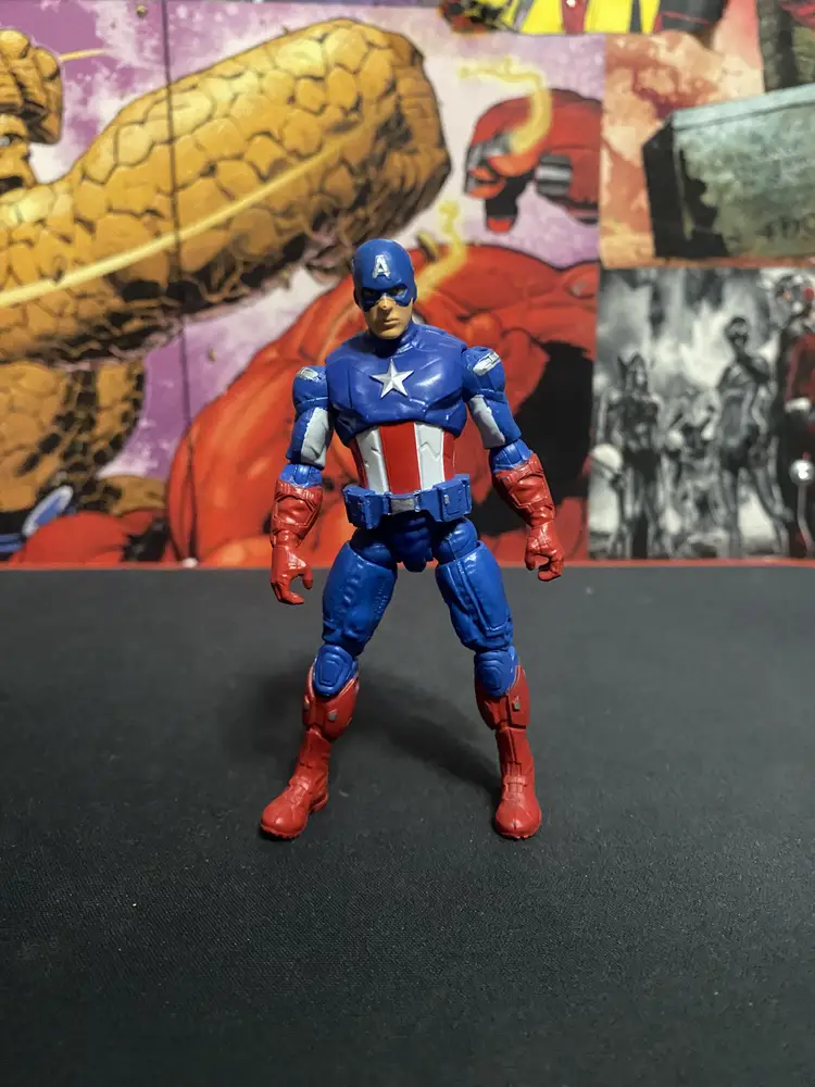 Marvel Universe 3.75" - Captain America (Avengers)