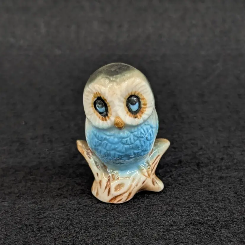 Vintage Porcelain Miniature Blue Owl Figurine Big Sad Eyes Made in Taiwan 1.5"